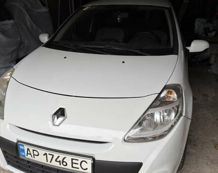 Білий Рено Кліо, об'ємом двигуна 1.46 л та пробігом 260 тис. км за 5500 $, фото 1 на Automoto.ua