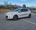Белый Рено Клио, объемом двигателя 1.46 л и пробегом 270 тыс. км за 3900 $, фото 1 на Automoto.ua