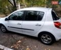 Білий Рено Кліо, об'ємом двигуна 1.5 л та пробігом 250 тис. км за 4500 $, фото 1 на Automoto.ua