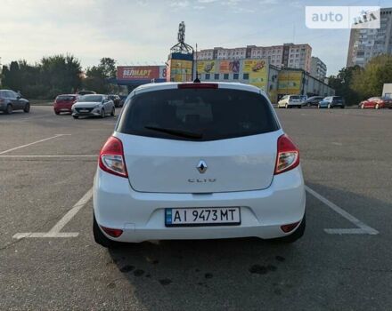 Белый Рено Клио, объемом двигателя 1.15 л и пробегом 171 тыс. км за 5000 $, фото 3 на Automoto.ua