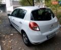 Білий Рено Кліо, об'ємом двигуна 1.5 л та пробігом 250 тис. км за 4500 $, фото 4 на Automoto.ua