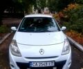 Білий Рено Кліо, об'ємом двигуна 1.5 л та пробігом 200 тис. км за 4800 $, фото 1 на Automoto.ua
