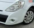 Белый Рено Клио, объемом двигателя 1.5 л и пробегом 246 тыс. км за 5444 $, фото 2 на Automoto.ua