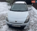 Білий Рено Кліо, об'ємом двигуна 1.46 л та пробігом 235 тис. км за 5000 $, фото 7 на Automoto.ua