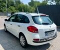 Белый Рено Клио, объемом двигателя 1.5 л и пробегом 297 тыс. км за 4200 $, фото 13 на Automoto.ua