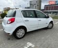 Білий Рено Кліо, об'ємом двигуна 1.15 л та пробігом 207 тис. км за 4000 $, фото 8 на Automoto.ua