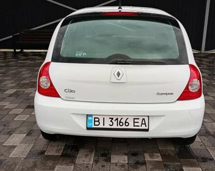 Білий Рено Кліо, об'ємом двигуна 1.2 л та пробігом 176 тис. км за 4300 $, фото 1 на Automoto.ua