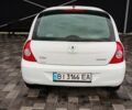 Білий Рено Кліо, об'ємом двигуна 1.2 л та пробігом 176 тис. км за 4300 $, фото 1 на Automoto.ua