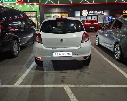 Білий Рено Кліо, об'ємом двигуна 1.46 л та пробігом 273 тис. км за 4500 $, фото 8 на Automoto.ua