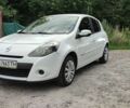 Белый Рено Клио, объемом двигателя 1.46 л и пробегом 190 тыс. км за 5500 $, фото 1 на Automoto.ua