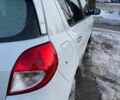 Белый Рено Клио, объемом двигателя 1.5 л и пробегом 243 тыс. км за 5700 $, фото 32 на Automoto.ua