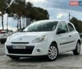 Белый Рено Клио, объемом двигателя 1.5 л и пробегом 246 тыс. км за 5444 $, фото 1 на Automoto.ua