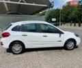 Белый Рено Клио, объемом двигателя 1.5 л и пробегом 297 тыс. км за 4200 $, фото 6 на Automoto.ua
