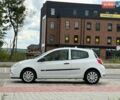 Белый Рено Клио, объемом двигателя 1.5 л и пробегом 246 тыс. км за 5444 $, фото 15 на Automoto.ua