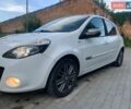 Білий Рено Кліо, об'ємом двигуна 1.6 л та пробігом 186 тис. км за 7950 $, фото 1 на Automoto.ua