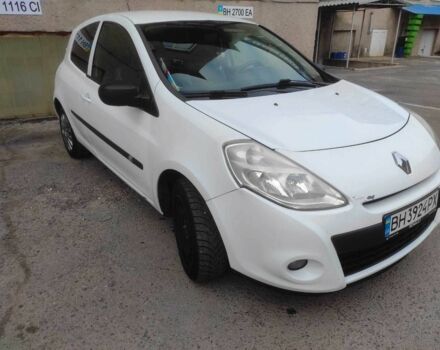 Білий Рено Кліо, об'ємом двигуна 1.5 л та пробігом 240 тис. км за 3500 $, фото 1 на Automoto.ua