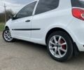 Белый Рено Клио, объемом двигателя 1.5 л и пробегом 180 тыс. км за 5700 $, фото 1 на Automoto.ua