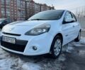 Білий Рено Кліо, об'ємом двигуна 1.5 л та пробігом 243 тис. км за 5000 $, фото 1 на Automoto.ua