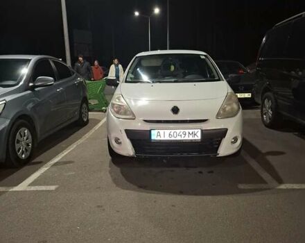 Білий Рено Кліо, об'ємом двигуна 1.46 л та пробігом 273 тис. км за 4500 $, фото 6 на Automoto.ua