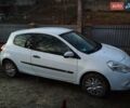 Белый Рено Клио, объемом двигателя 1.1 л и пробегом 170 тыс. км за 4550 $, фото 1 на Automoto.ua