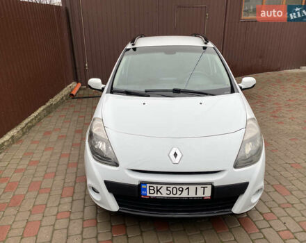 Білий Рено Кліо, об'ємом двигуна 1.5 л та пробігом 234 тис. км за 5000 $, фото 6 на Automoto.ua