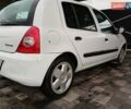 Білий Рено Кліо, об'ємом двигуна 1.2 л та пробігом 176 тис. км за 4300 $, фото 3 на Automoto.ua