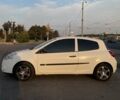 Білий Рено Кліо, об'ємом двигуна 1.5 л та пробігом 320 тис. км за 4500 $, фото 2 на Automoto.ua