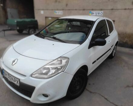 Білий Рено Кліо, об'ємом двигуна 1.5 л та пробігом 240 тис. км за 3500 $, фото 2 на Automoto.ua