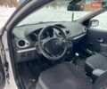 Білий Рено Кліо, об'ємом двигуна 1.15 л та пробігом 250 тис. км за 3650 $, фото 2 на Automoto.ua