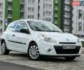 Белый Рено Клио, объемом двигателя 1.5 л и пробегом 246 тыс. км за 5444 $, фото 9 на Automoto.ua