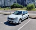 Білий Рено Кліо, об'ємом двигуна 1.15 л та пробігом 163 тис. км за 4200 $, фото 1 на Automoto.ua