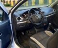 Белый Рено Клио, объемом двигателя 1.5 л и пробегом 212 тыс. км за 4600 $, фото 9 на Automoto.ua