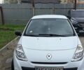 Білий Рено Кліо, об'ємом двигуна 1.46 л та пробігом 170 тис. км за 5000 $, фото 1 на Automoto.ua