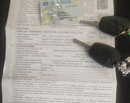 Рено Клио 2012 в Дубно на Automoto.ua Белый Рено Клио, объемом двигателя 1.46 л и пробегом 215 тыс. км за 4999 $, фото 41 на Automoto.ua