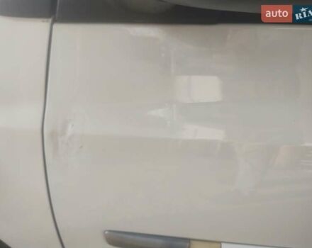 Рено Клио 2012 в Дубно на Automoto.ua Белый Рено Клио, объемом двигателя 1.46 л и пробегом 215 тыс. км за 4999 $, фото 50 на Automoto.ua