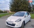 Белый Рено Клио, объемом двигателя 1.46 л и пробегом 216 тыс. км за 4700 $, фото 1 на Automoto.ua