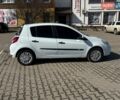 Білий Рено Кліо, об'ємом двигуна 1.2 л та пробігом 244 тис. км за 6100 $, фото 2 на Automoto.ua