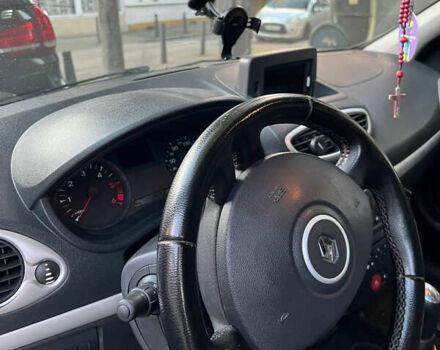Білий Рено Кліо, об'ємом двигуна 1.46 л та пробігом 250 тис. км за 5100 $, фото 4 на Automoto.ua