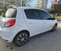 Белый Рено Клио, объемом двигателя 1.5 л и пробегом 249 тыс. км за 6500 $, фото 2 на Automoto.ua