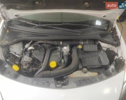 Білий Рено Кліо, об'ємом двигуна 1.46 л та пробігом 215 тис. км за 4950 $, фото 15 на Automoto.ua