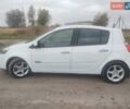 Рено Клио 2012 в Дубно на Automoto.ua Белый Рено Клио, объемом двигателя 1.46 л и пробегом 215 тыс. км за 4999 $, фото 10 на Automoto.ua