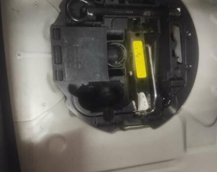 Білий Рено Кліо, об'ємом двигуна 1.46 л та пробігом 215 тис. км за 4950 $, фото 34 на Automoto.ua