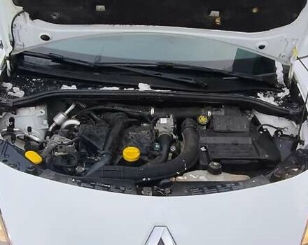 Білий Рено Кліо, об'ємом двигуна 1.46 л та пробігом 215 тис. км за 4600 $, фото 12 на Automoto.ua