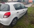 Білий Рено Кліо, об'ємом двигуна 1.1 л та пробігом 135 тис. км за 5600 $, фото 1 на Automoto.ua