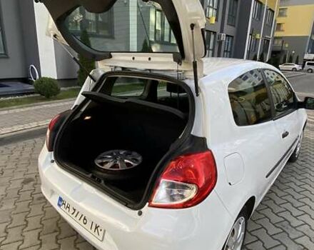 Білий Рено Кліо, об'ємом двигуна 1.5 л та пробігом 212 тис. км за 4999 $, фото 11 на Automoto.ua