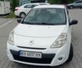 Белый Рено Клио, объемом двигателя 1.46 л и пробегом 233 тыс. км за 4900 $, фото 1 на Automoto.ua