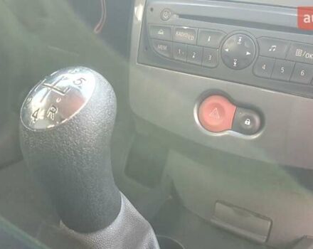 Білий Рено Кліо, об'ємом двигуна 1.5 л та пробігом 200 тис. км за 4800 $, фото 15 на Automoto.ua