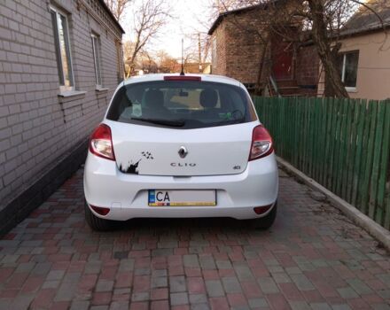 Білий Рено Кліо, об'ємом двигуна 1.5 л та пробігом 194 тис. км за 6700 $, фото 8 на Automoto.ua