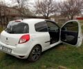 Білий Рено Кліо, об'ємом двигуна 1.5 л та пробігом 170 тис. км за 4300 $, фото 3 на Automoto.ua