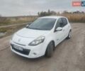 Рено Клио 2012 в Дубно на Automoto.ua Белый Рено Клио, объемом двигателя 1.46 л и пробегом 215 тыс. км за 4999 $, фото 1 на Automoto.ua